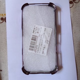 Cover iPhone 16 Pro con Farfalle Viola
