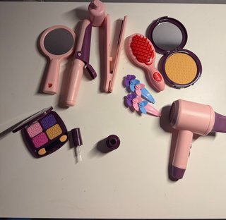 Pack Juguetes Muñecas: Tocador y Accesorios