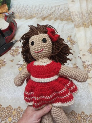 Muñeca crochet artesanal