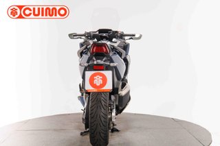 HONDA FORZA 750