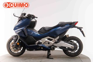HONDA FORZA 750