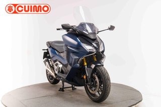HONDA FORZA 750