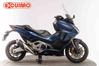 HONDA FORZA 750