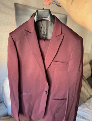Traje Granate Talla 54
