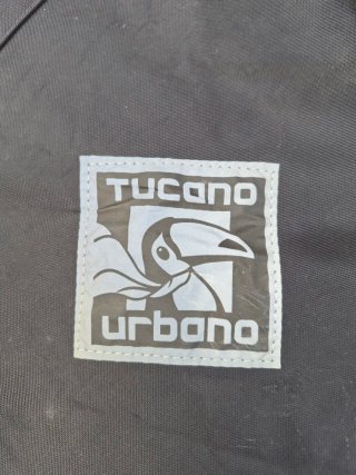 Manta Tucano Urbano