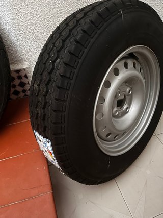 Juguetes moto y cuatriciclo para niños