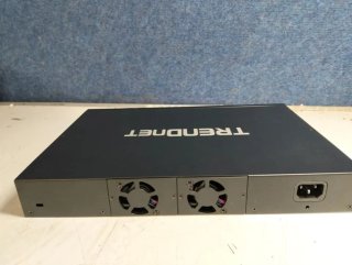 Switch TRENDnet TEG-30102WS 10 puertos 2.5G + 10G SFP+
