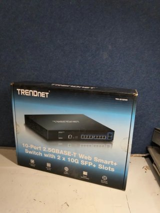 Switch TRENDnet TEG-30102WS 10 puertos 2.5G + 10G SFP+
