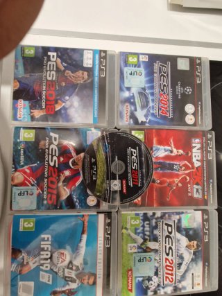PlayStation 3 + 6 Juegos PES + el pes 11 de regalo