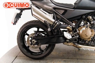 HUSQVARNA SVARTPILEN 801