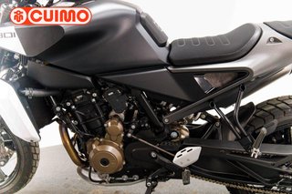 HUSQVARNA SVARTPILEN 801