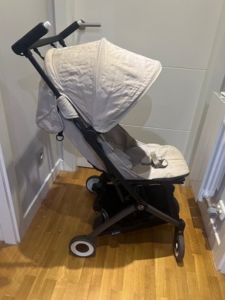 Silla de paseo Cybex Libelle ultracompacta