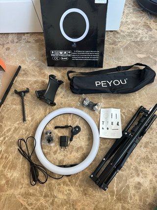 Aro de luz PEYOU 12” con trípode
