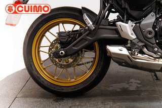 KAWASAKI Z 650 RS