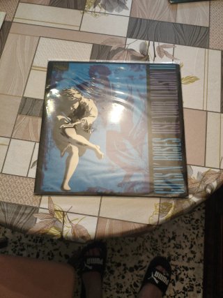 4 VINILO GUNS N' ROSES USE YOUR ILLUSION I Y II