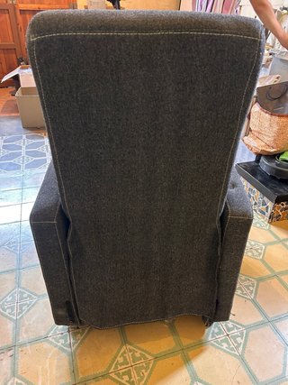 Sillón reclinable eléctrica gris oscuro