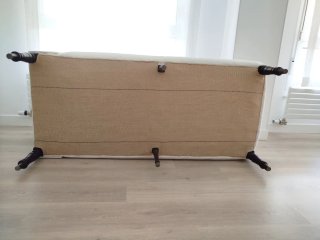 Chaiselongue antigua tapizada colo blanco roto