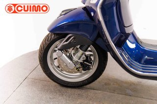 VESPA PRIMAVERA 125