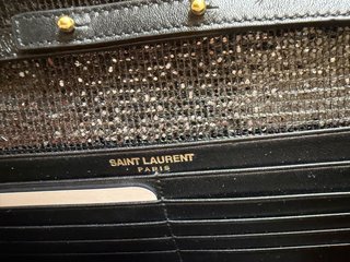 Bolso Clutch YSL Negro Brillante Dorado