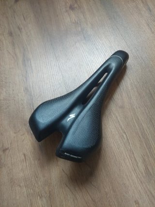 Sillín Specialized Avatar 143mm Negro