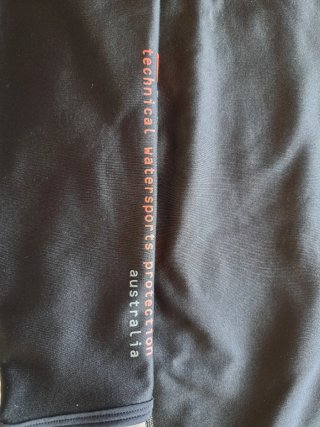 Sharkskin manga larga hombre XL