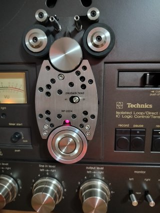 Magnetófono Technics RS-1506