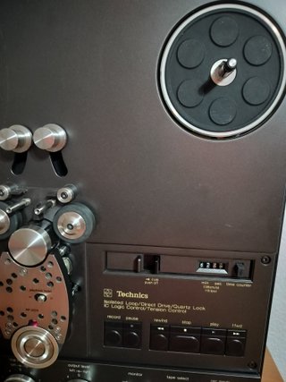 Magnetófono Technics RS-1506