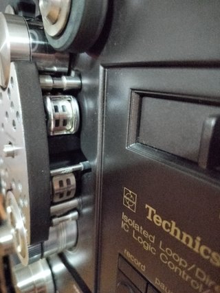 Magnetófono Technics RS-1506