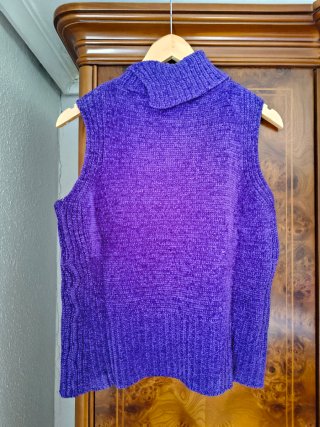 Jersey sin mangas Cortefiel morado Talla M