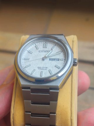 Citizen Super Titanium Eco-Drive Reloj