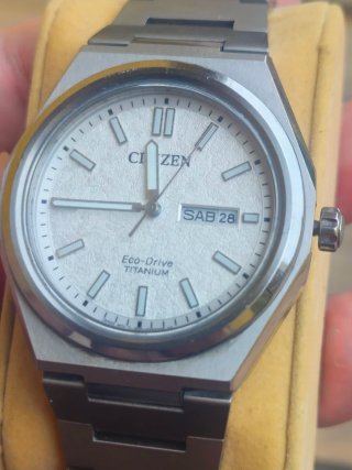 Citizen Super Titanium Eco-Drive Reloj