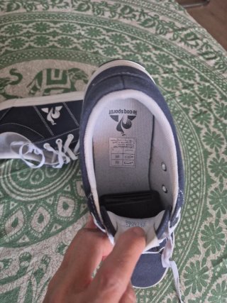 Zapatillas Le Coq Sportif Azul Marino impecables