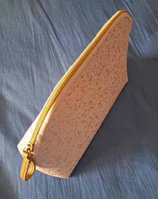 Neceser mujer blanco y dorado