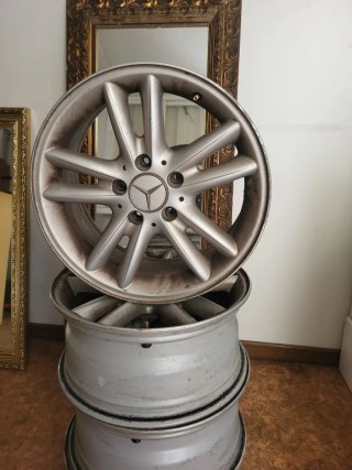 Llantas Mercedes
