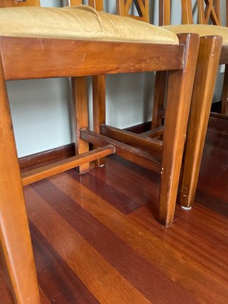 4 Sillas de Comedor Madera Cerezo