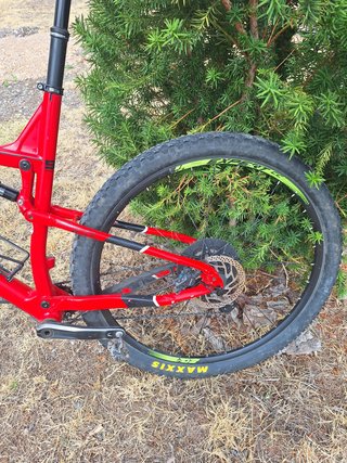 Bici Montaña Carbono Doble Suspensión