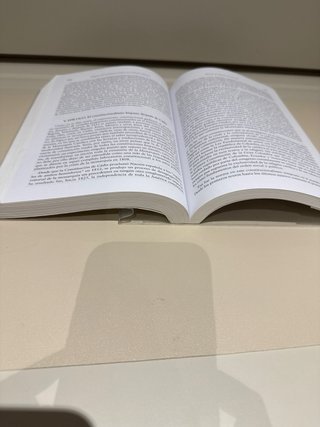 Lote 2 libros Historia+ Filosofía del Derecho