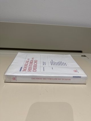 libro  Manual de Historia del Derecho.