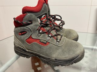 Botas Chiruca niño Gore-Tex grises y rojas talla33