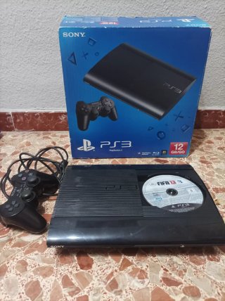 Play Station 3 + 8 Juegos GRATIS