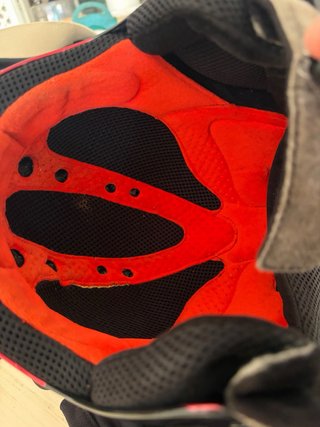 Casco de esquí Salomon rojo