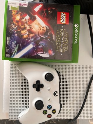 Xbox One S + 4 juegos y TV Acer 43