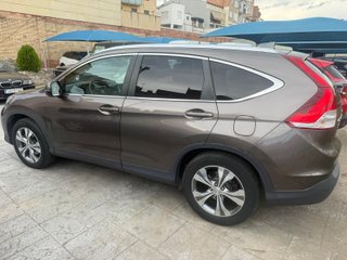 Honda CR-V luxury auto