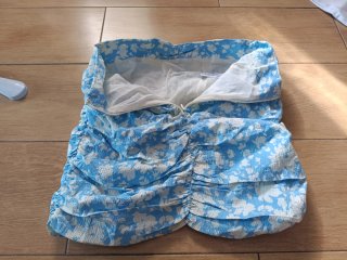 Falda corta fruncida floral
