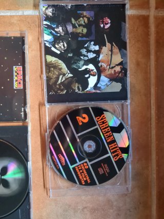 CDs Screen Hits y Doctor Twilight