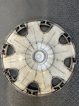 3 Tapacubos VW T5 16”