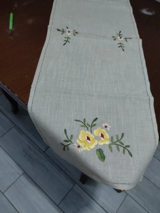 Runner lino ricamato fiori cm112x40