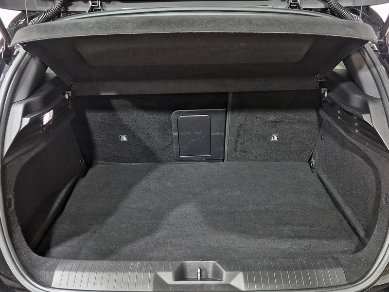 Opel Astra 2022, foto 9