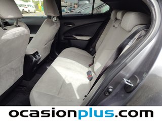 Lexus UX 250h Business 2WD 135 kW (184 CV)