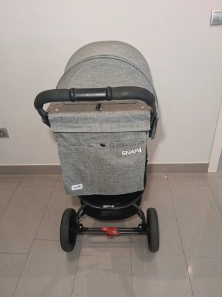 Silla de paseo Valco Baby gris, ligera y plegable
